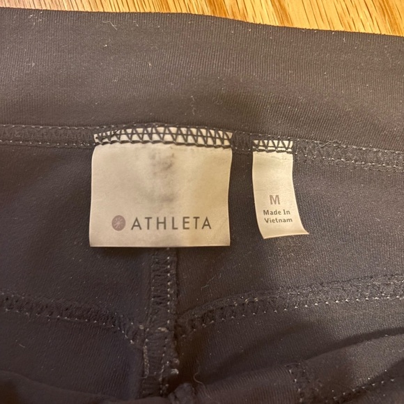 Athleta 819227 51092 Boot Cut Flare Black Pants Pockets Size Medium - Picture 4 of 4